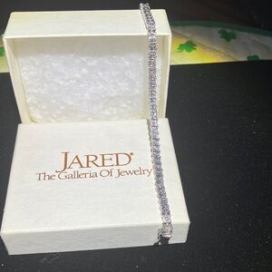 Brand new 925 Sterling silver bracelet, genuine diamond chips stones throughout